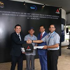 Mercedes-Benz Malaysia Commercial Vehicles Delivers 300th FUSO Truck To Biforst Logistics, Signs MOU To Deliver The First Electric Truck In Malaysia